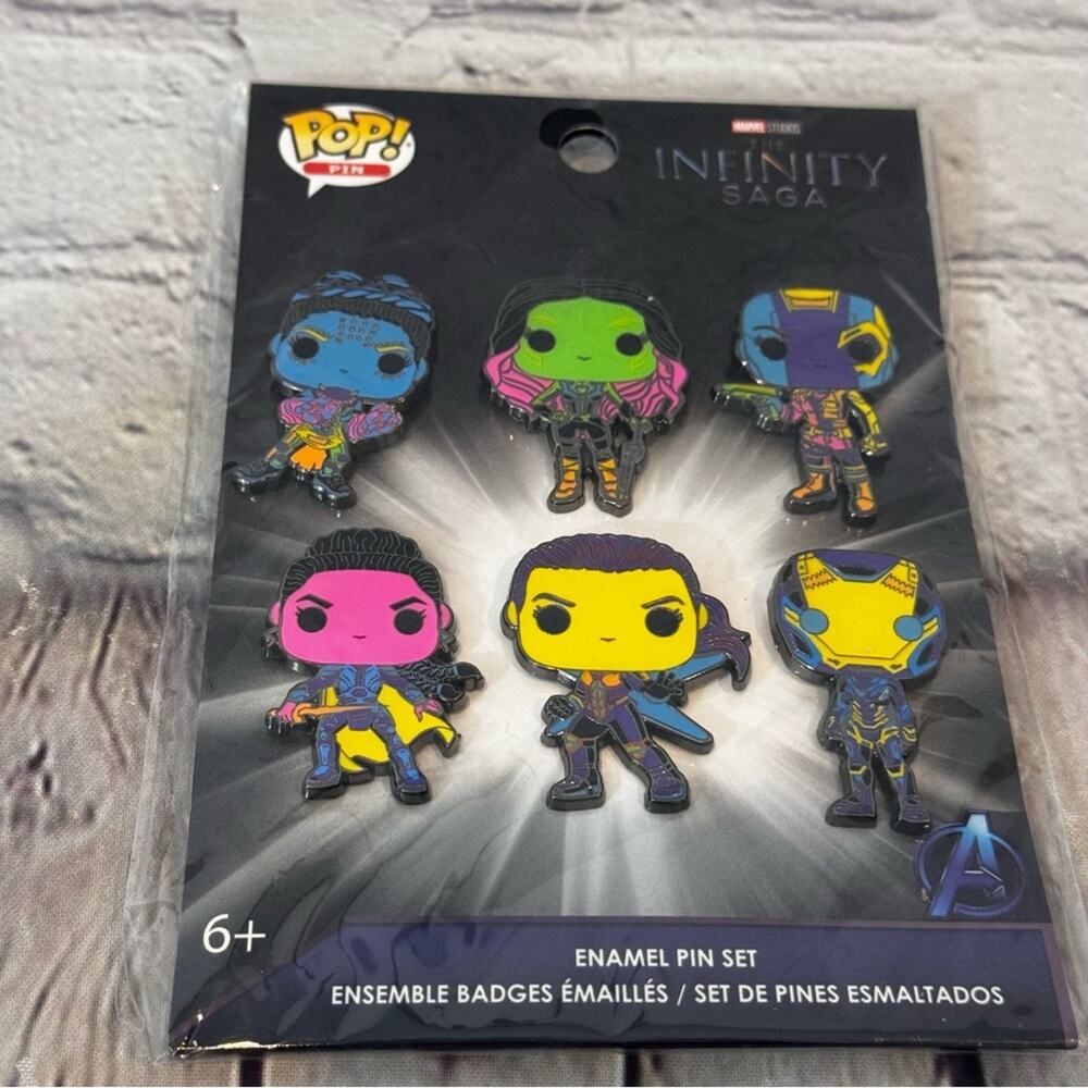 Funko Marvel Infinity Saga Pin Set - Picture 3 of 4